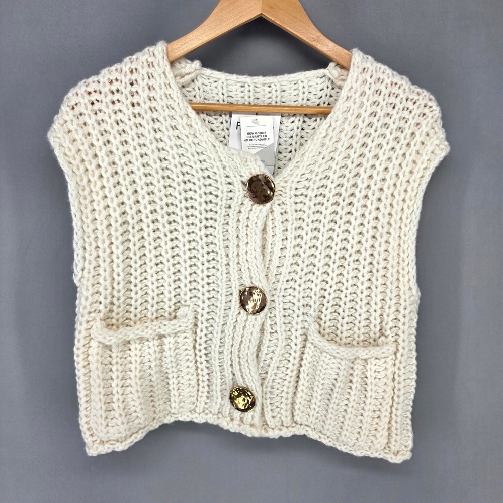 New Trend Sweater Vest Women S Cream Chunky Knit Gold Button Cardigan Sleeveless